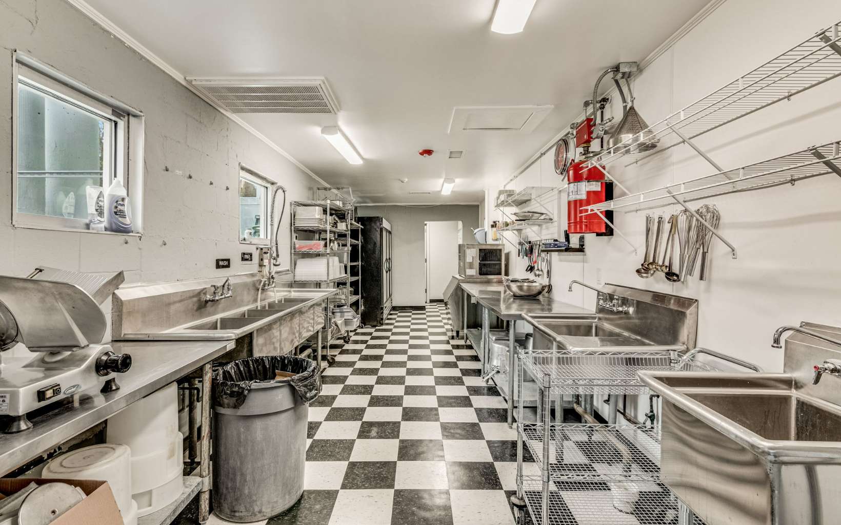 3411 Hwy 53e