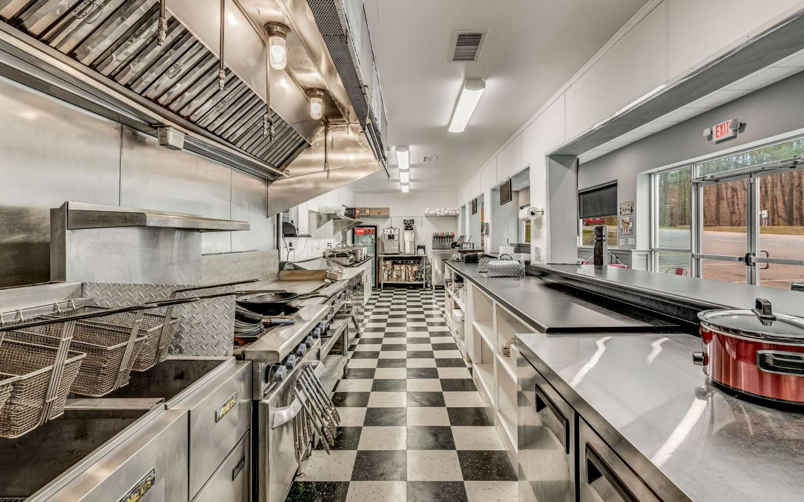 3411 Hwy 53e