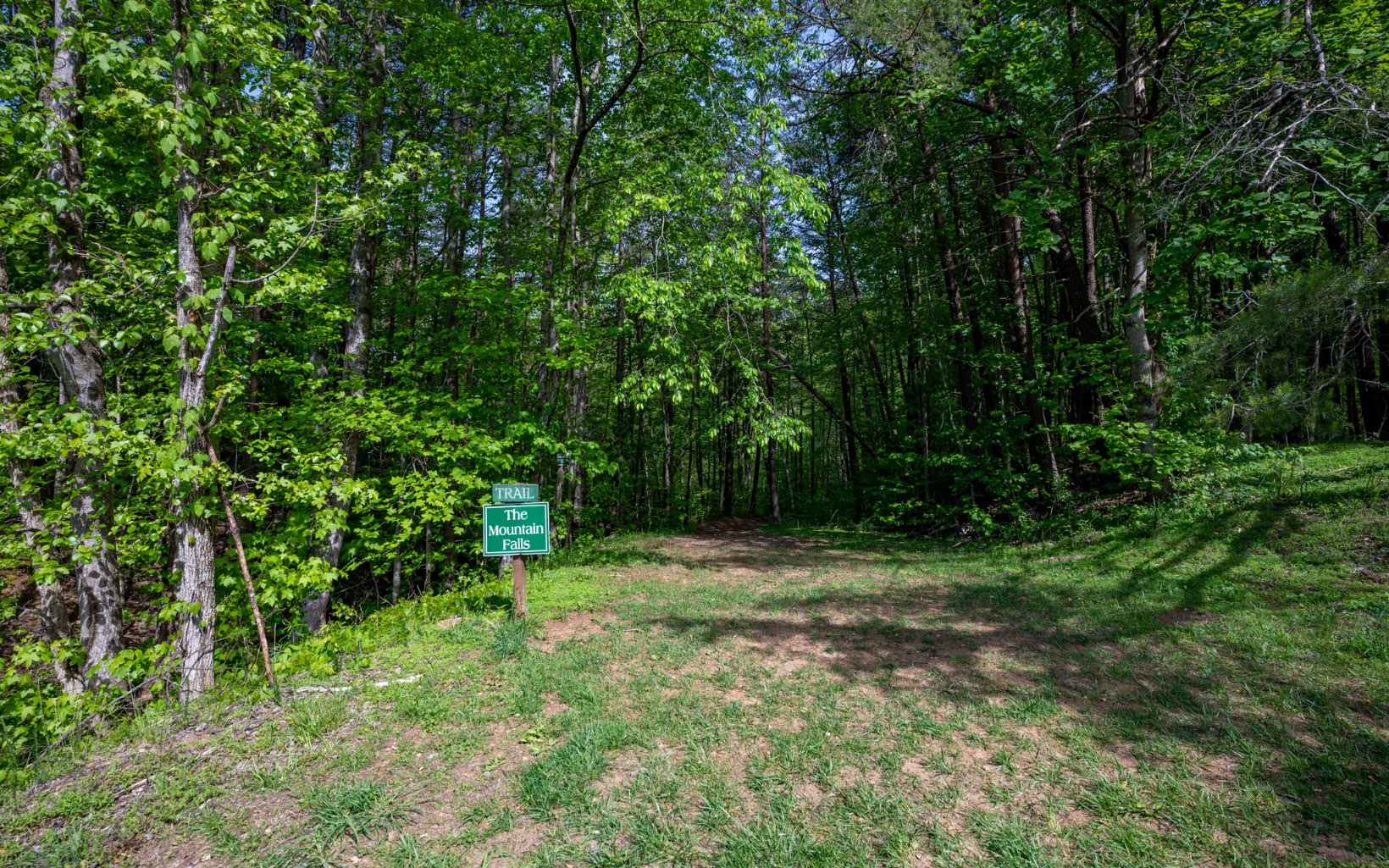 605 Laurel Ridge Drive
