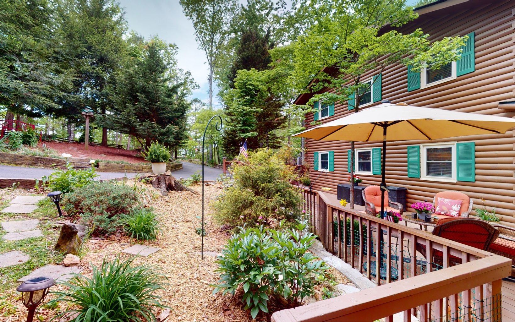 605 Laurel Ridge Drive