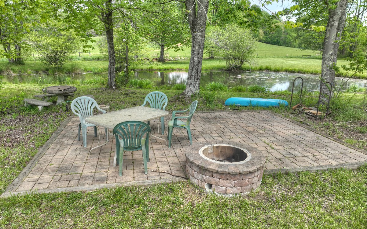 134 Sunlight Trail