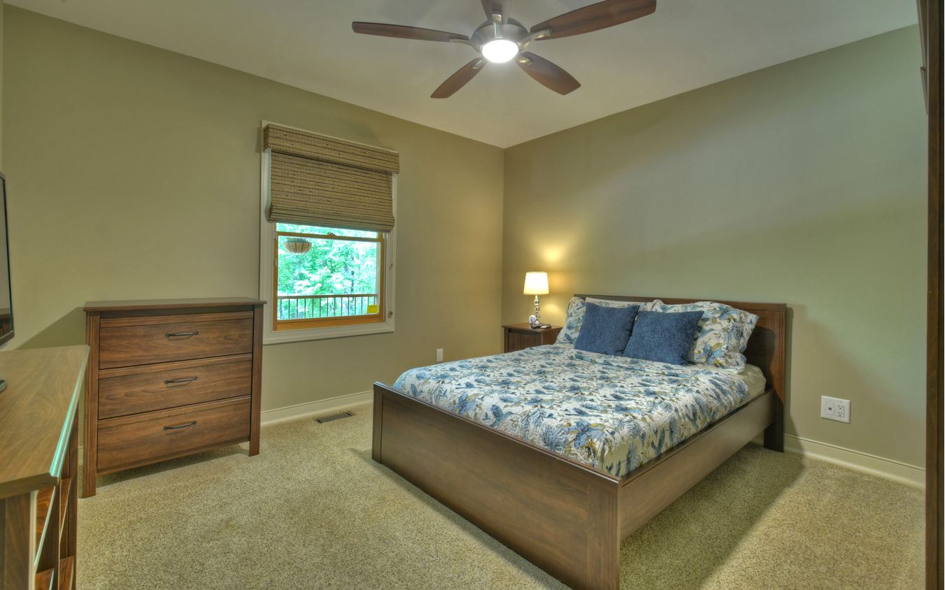 134 Sunlight Trail