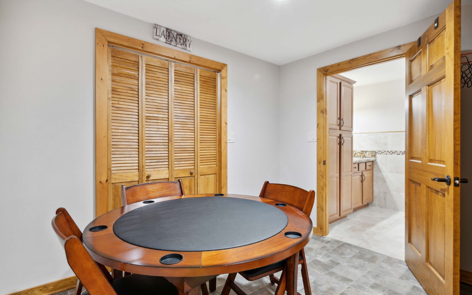 462 Lyric Lane