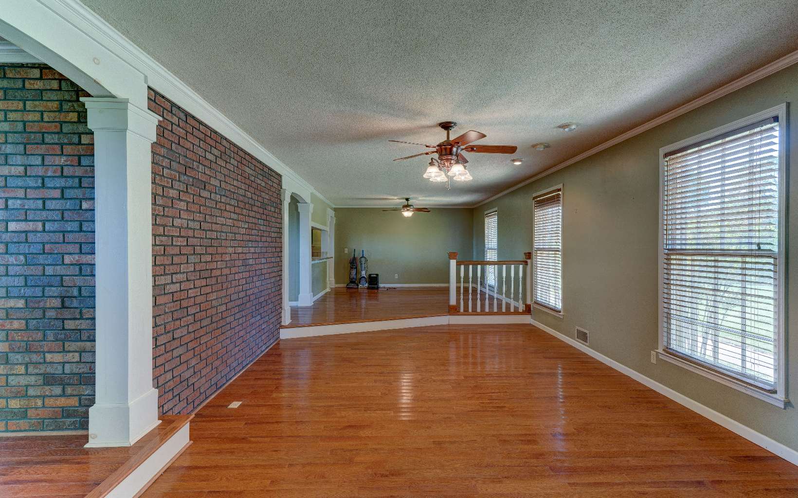 1902 Hwy 382w