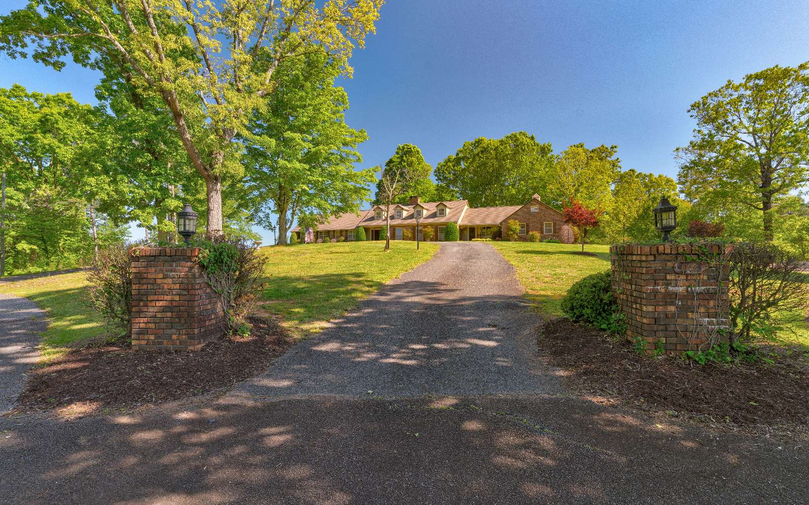 1902 Hwy 382w