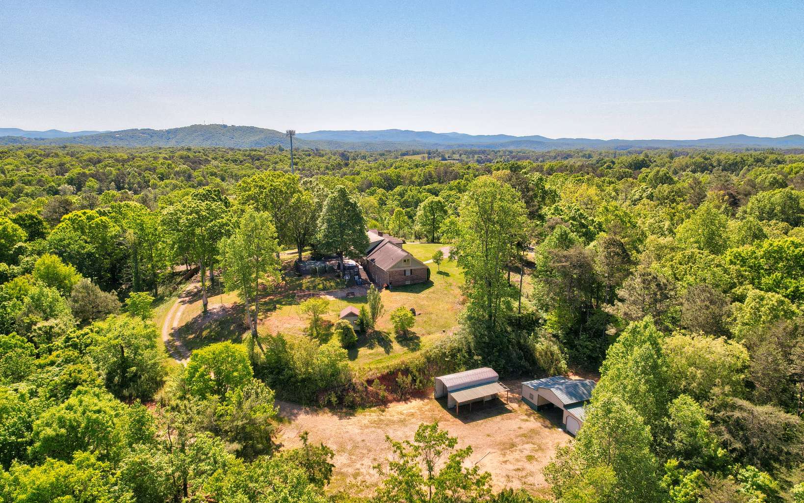 1902 Hwy 382w