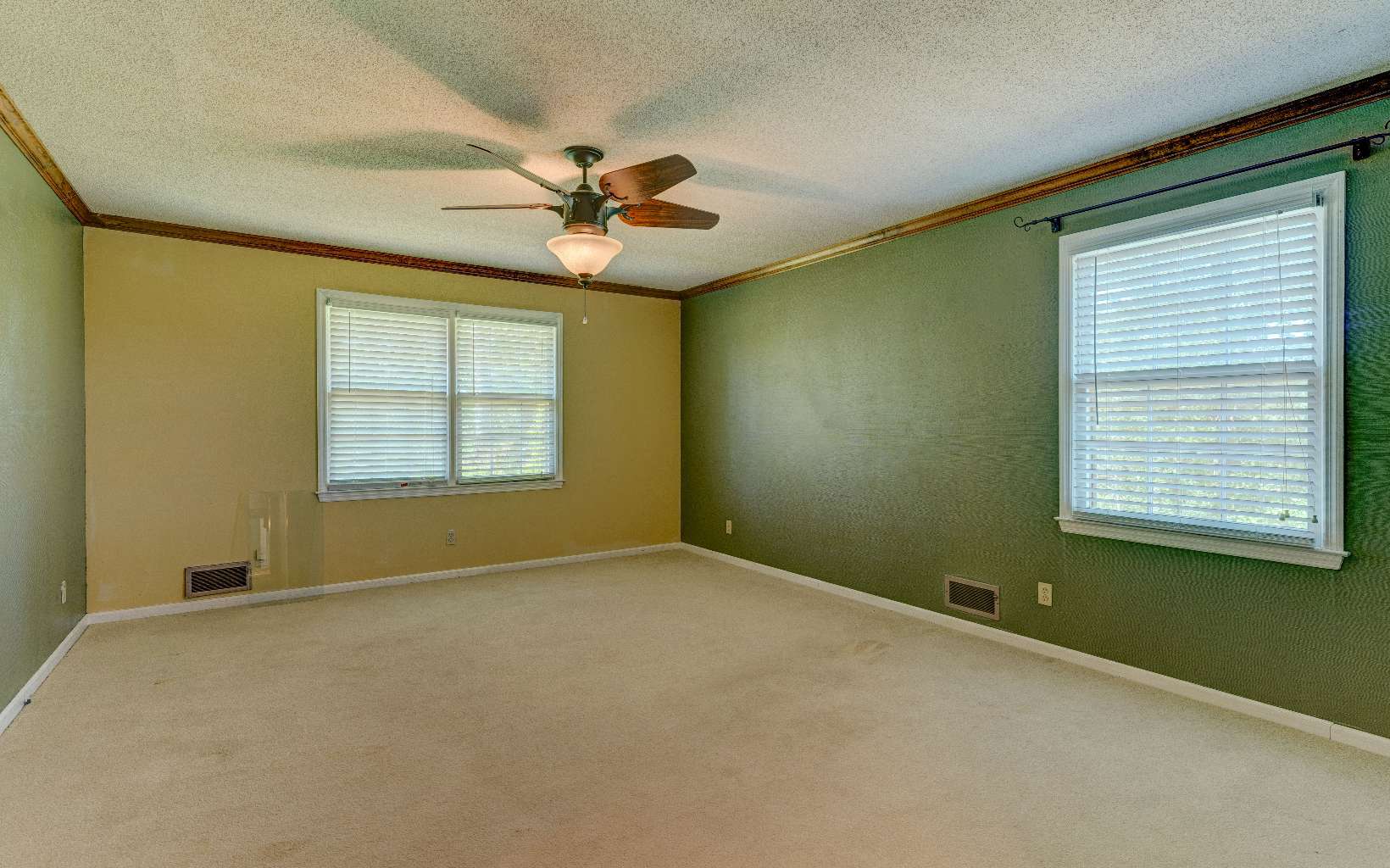 1902 Hwy 382w