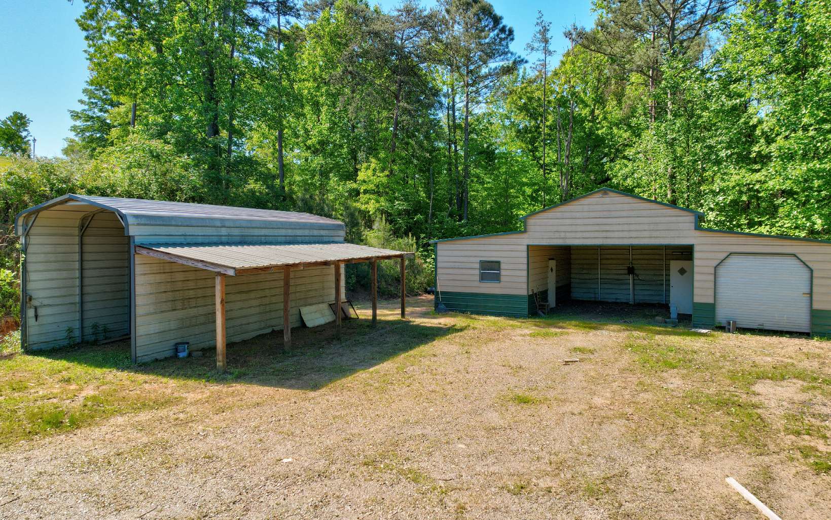 1902 Hwy 382w