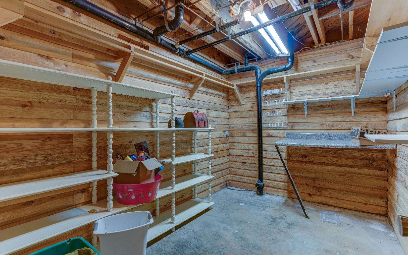 1902 Hwy 382w