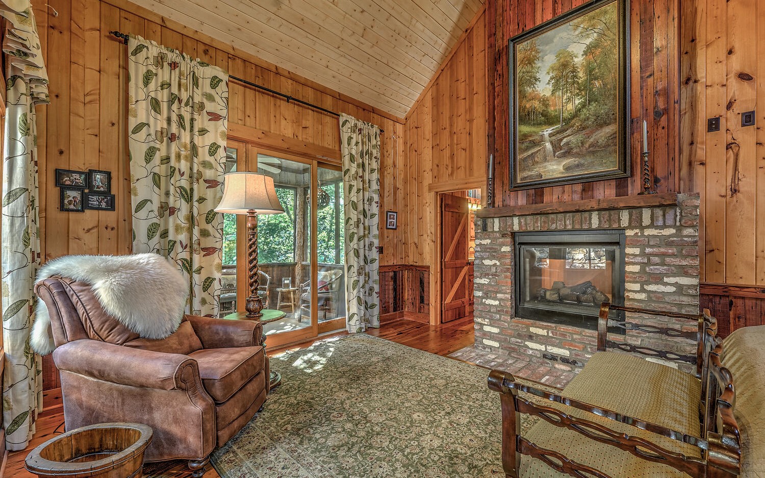 800 Chief Whitetails Road