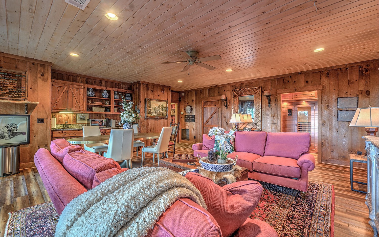 800 Chief Whitetails Road