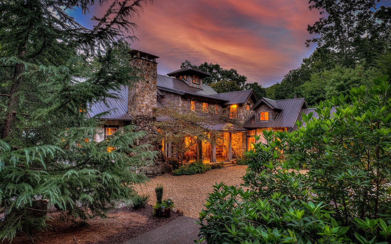 800 Chief Whitetails Road