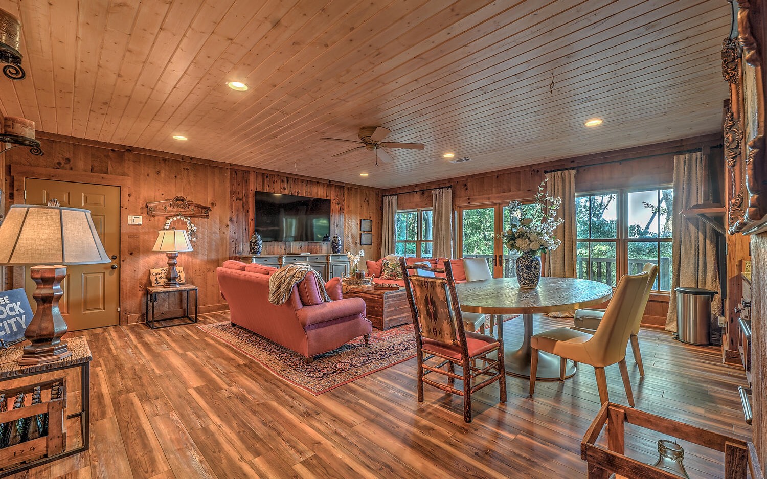 800 Chief Whitetails Road