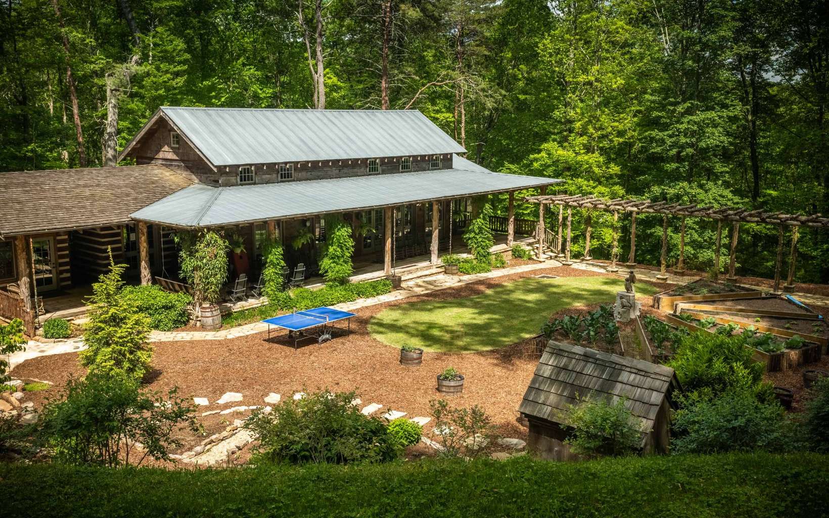 800 Chief Whitetails Road