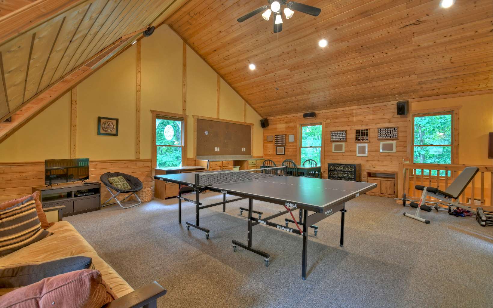 44 Hamlet Court