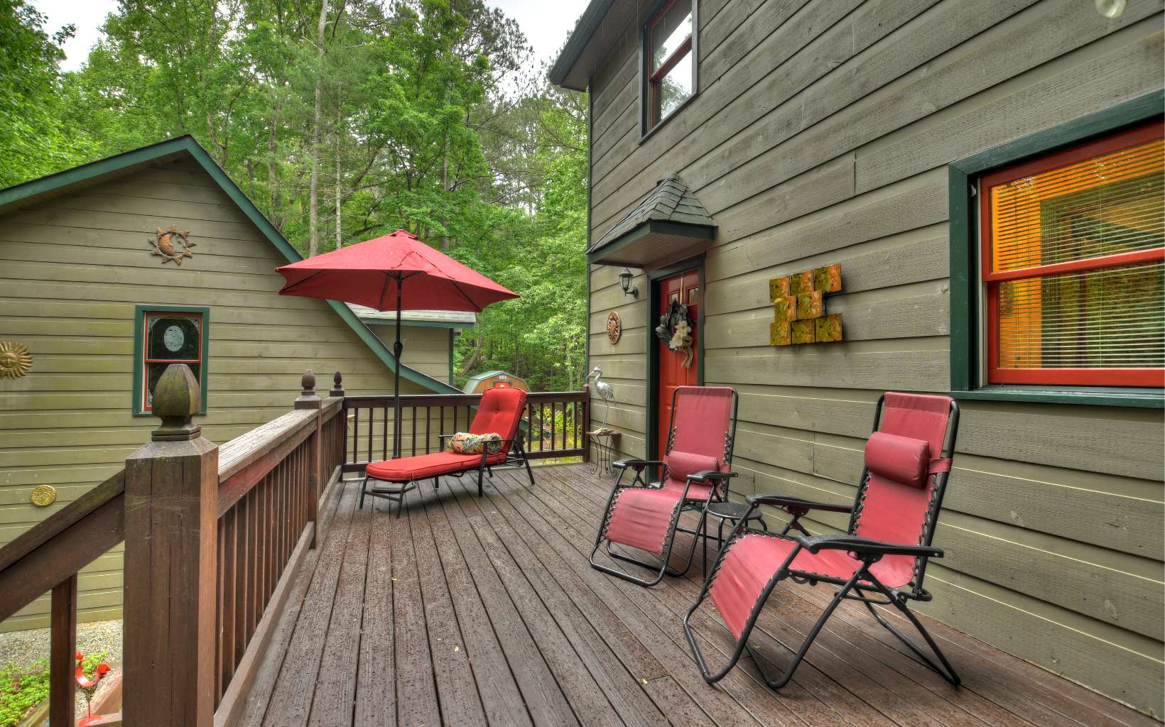 44 Hamlet Court