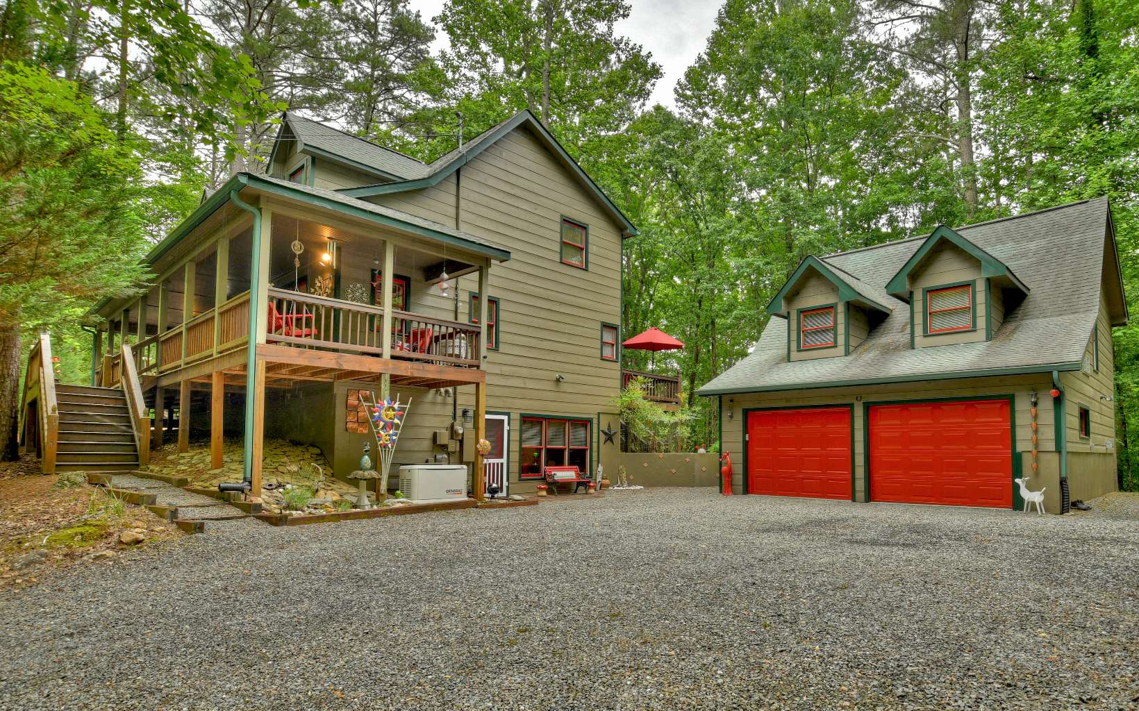 44 Hamlet Court
