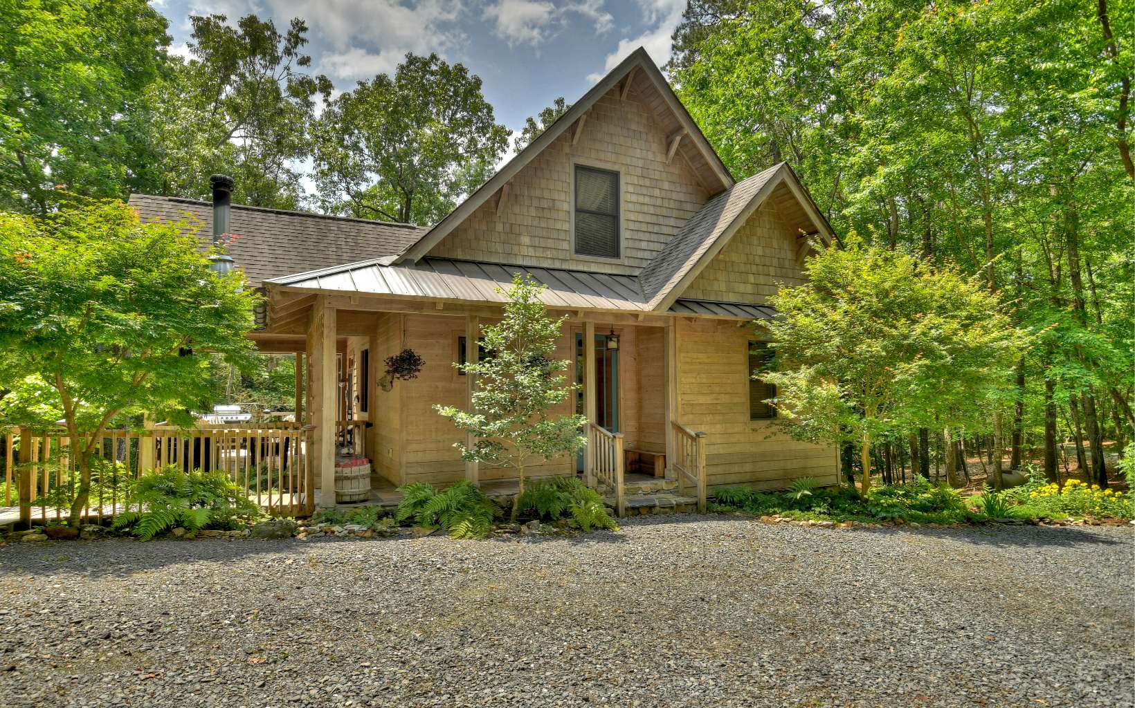 375 Blackberry Mountain