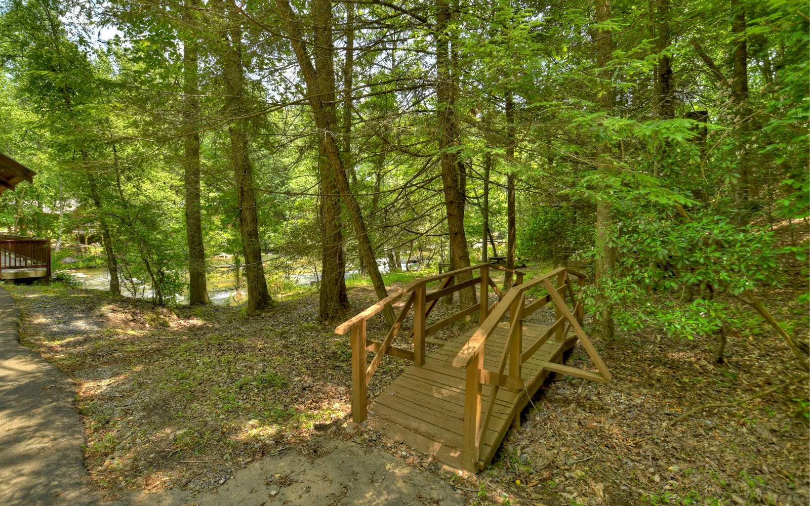 375 Blackberry Mountain