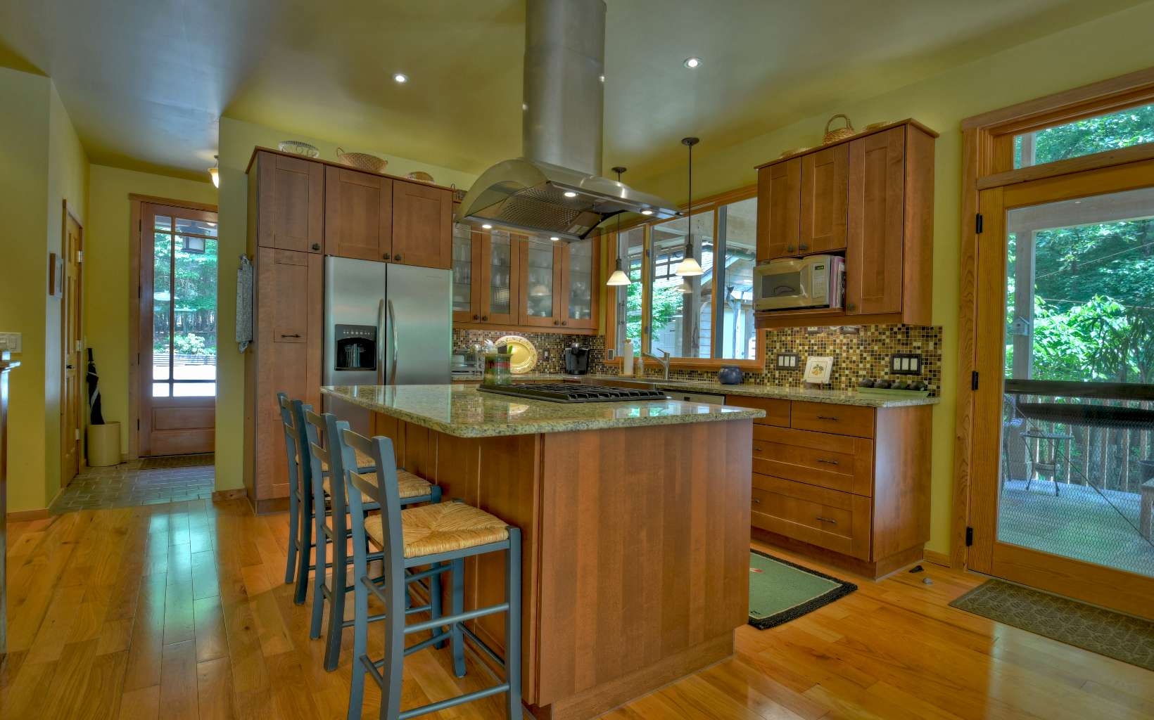 375 Blackberry Mountain
