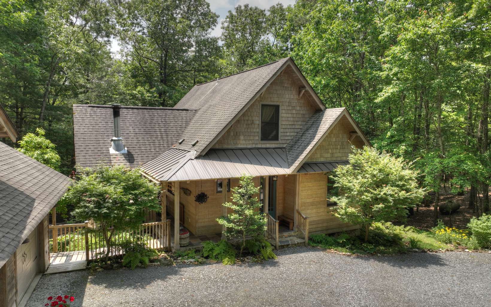 375 Blackberry Mountain
