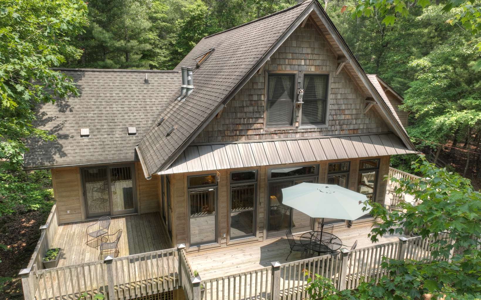375 Blackberry Mountain