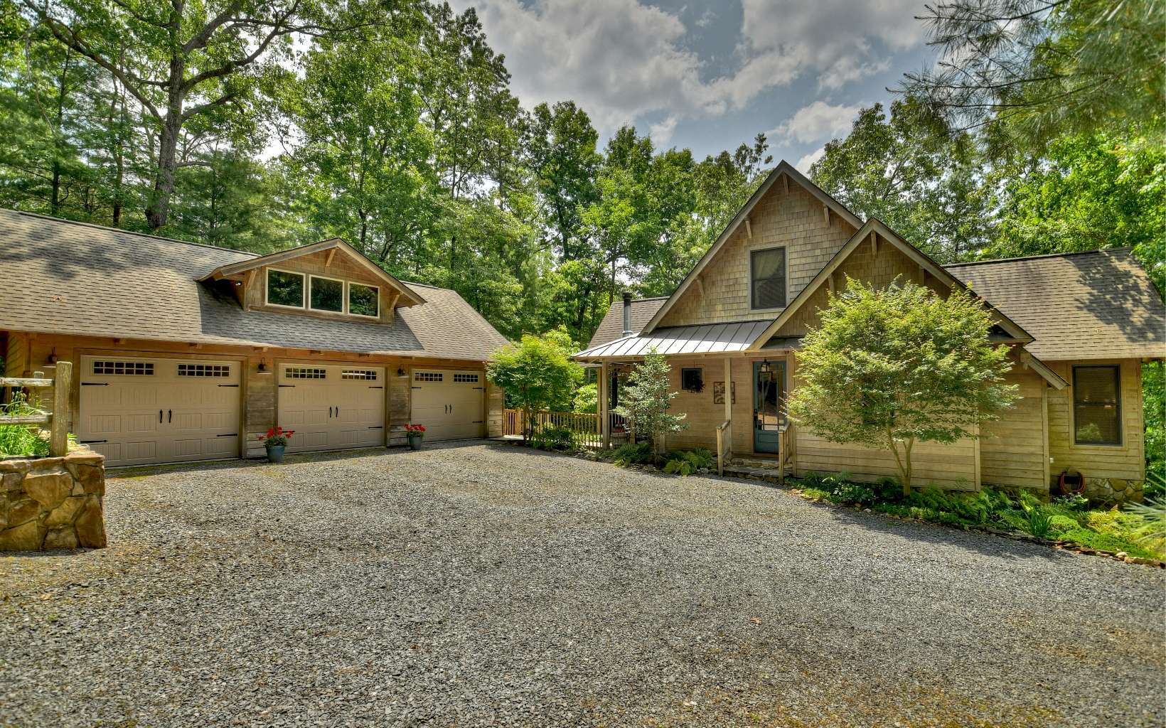 375 Blackberry Mountain