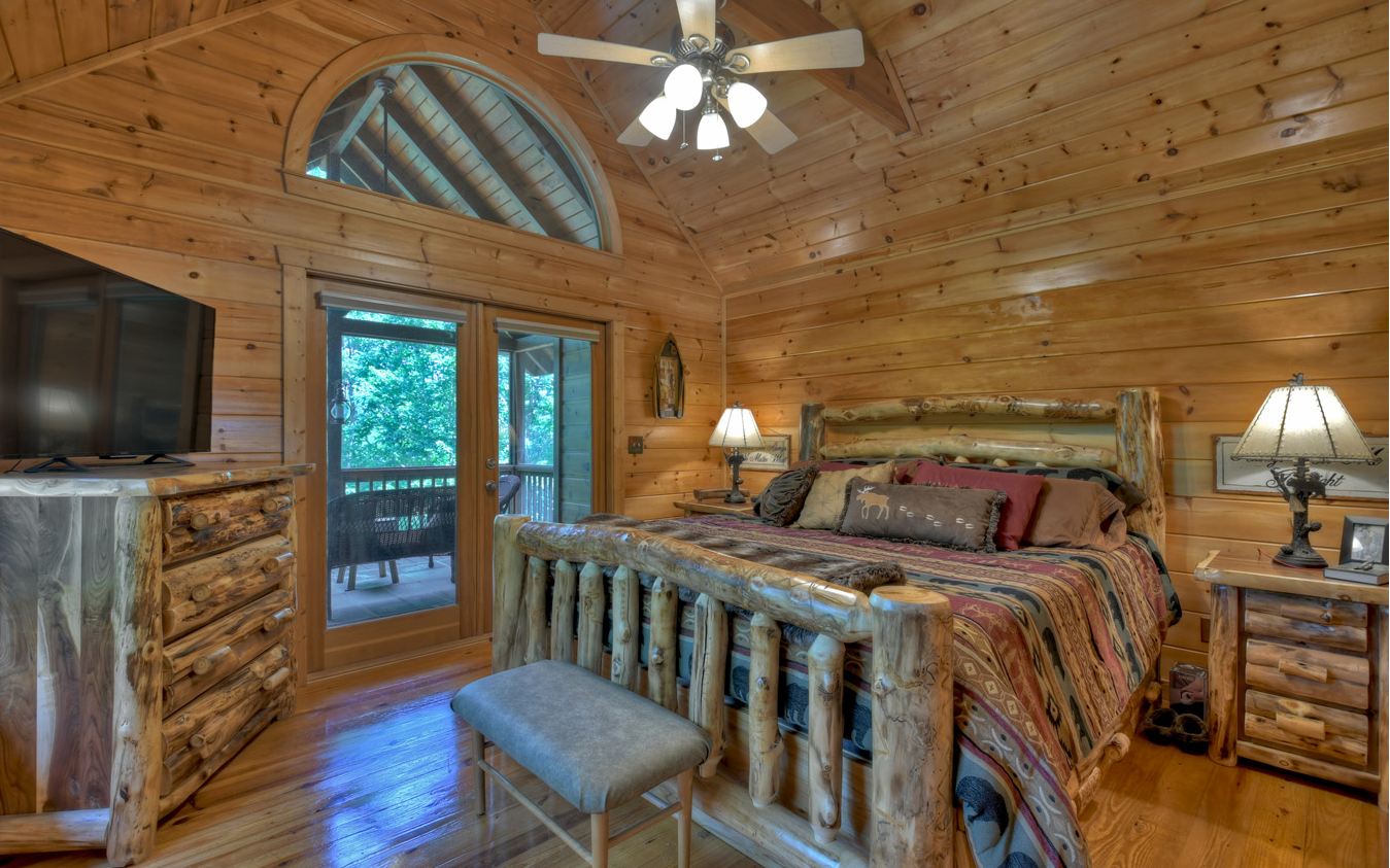 284 Vista Chalet Drive