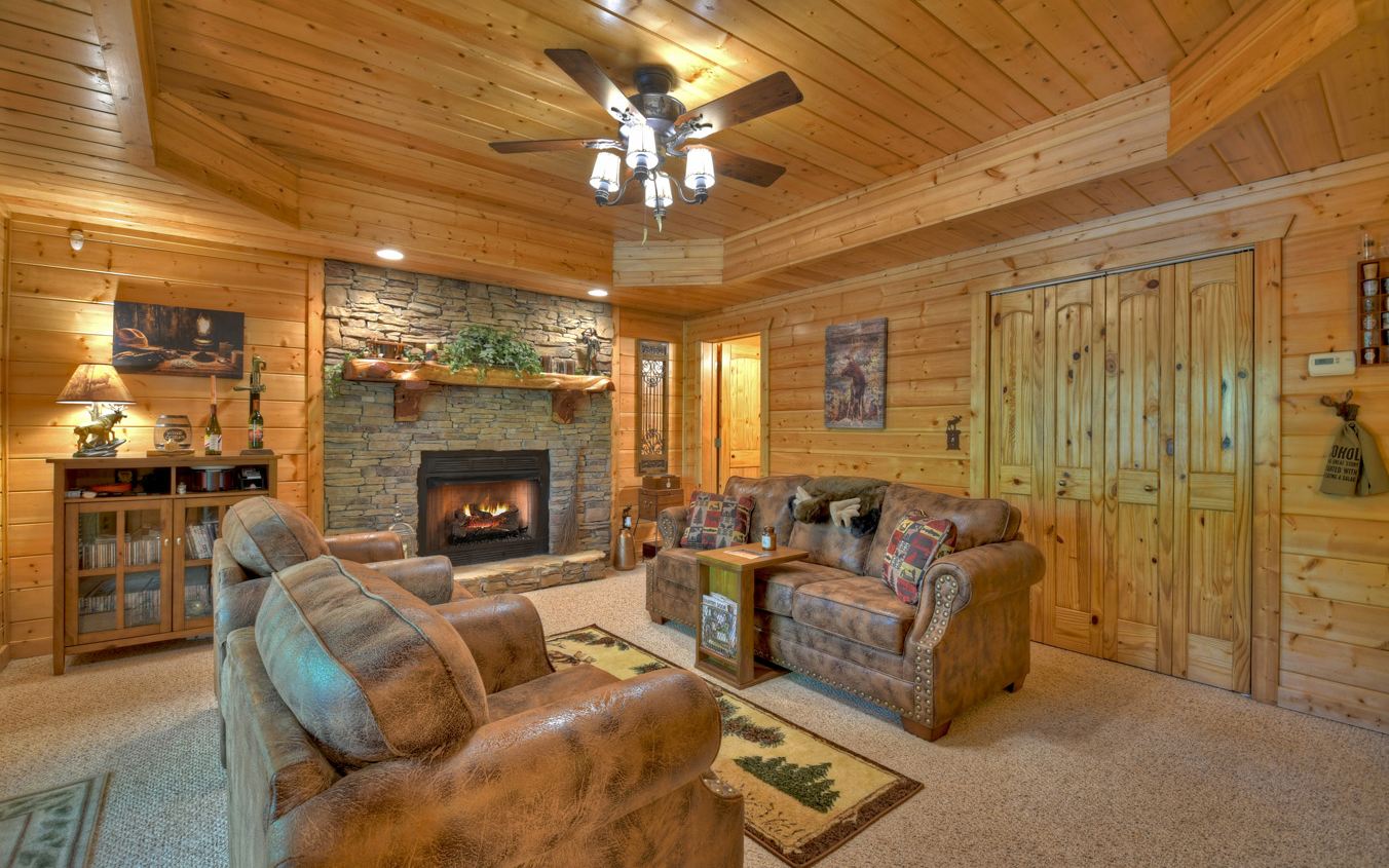 284 Vista Chalet Drive