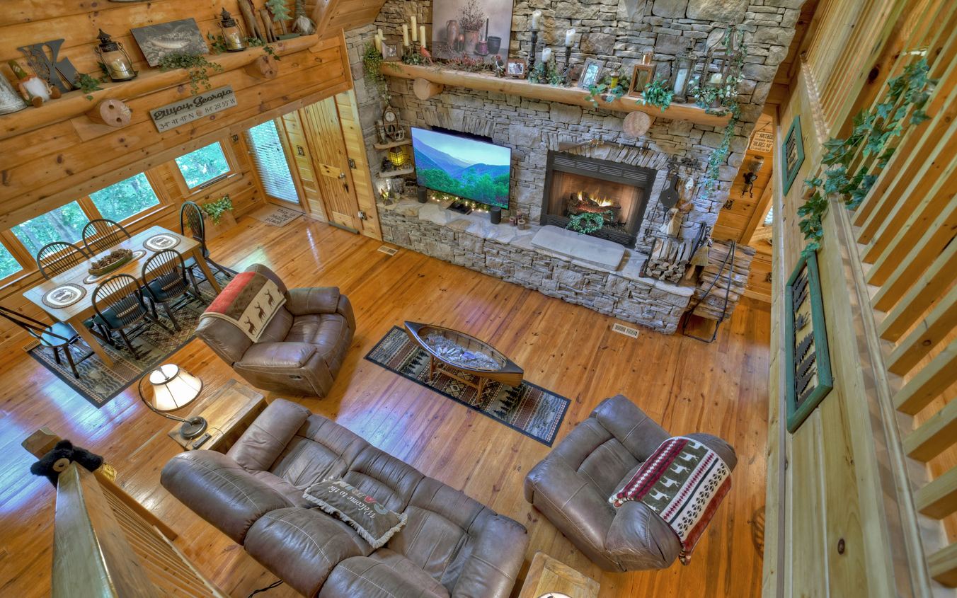 284 Vista Chalet Drive