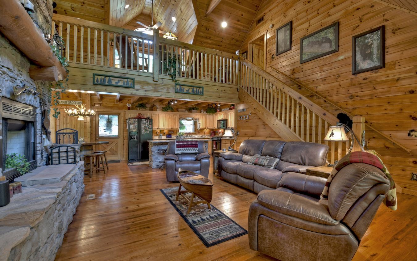 284 Vista Chalet Drive