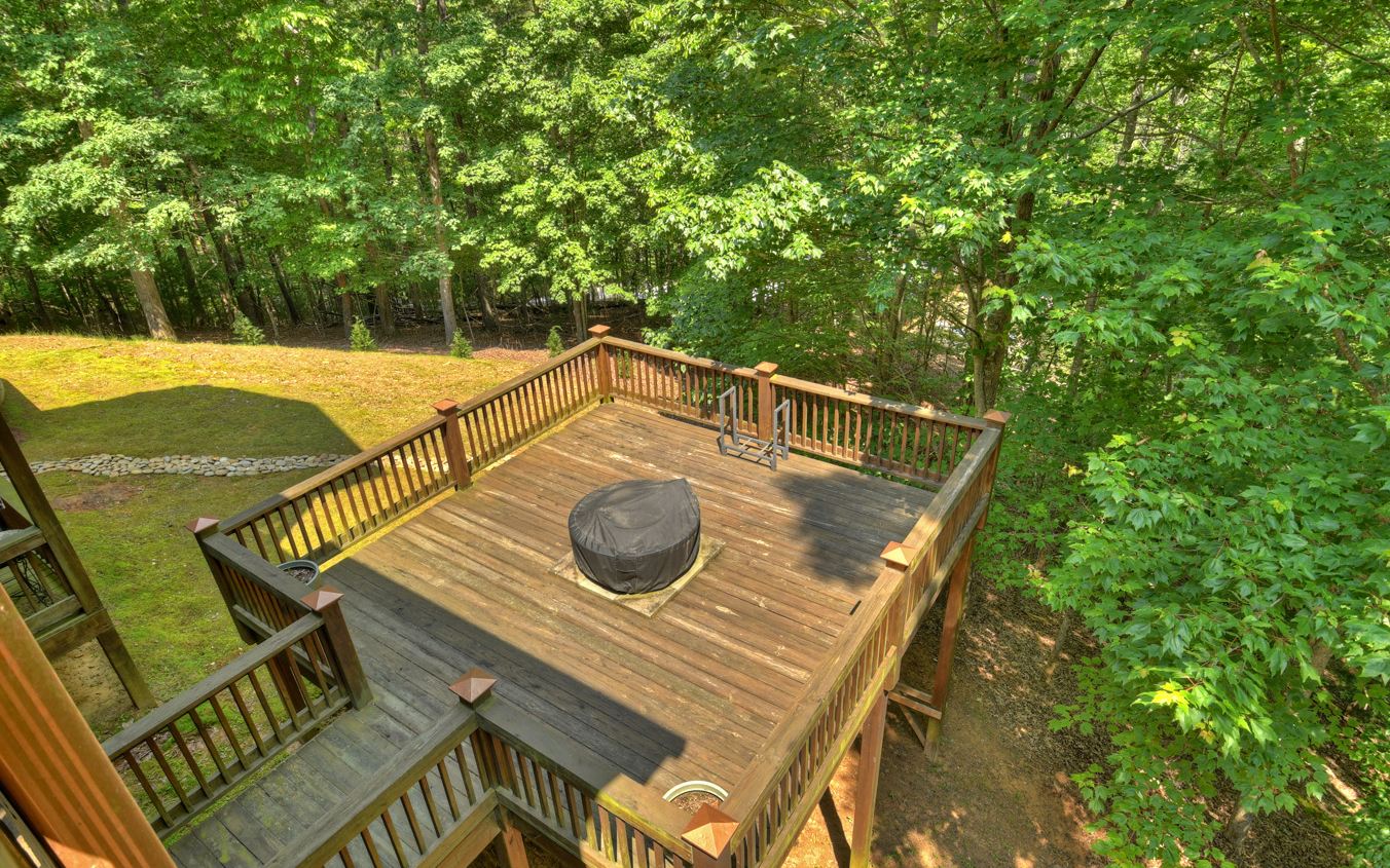 284 Vista Chalet Drive