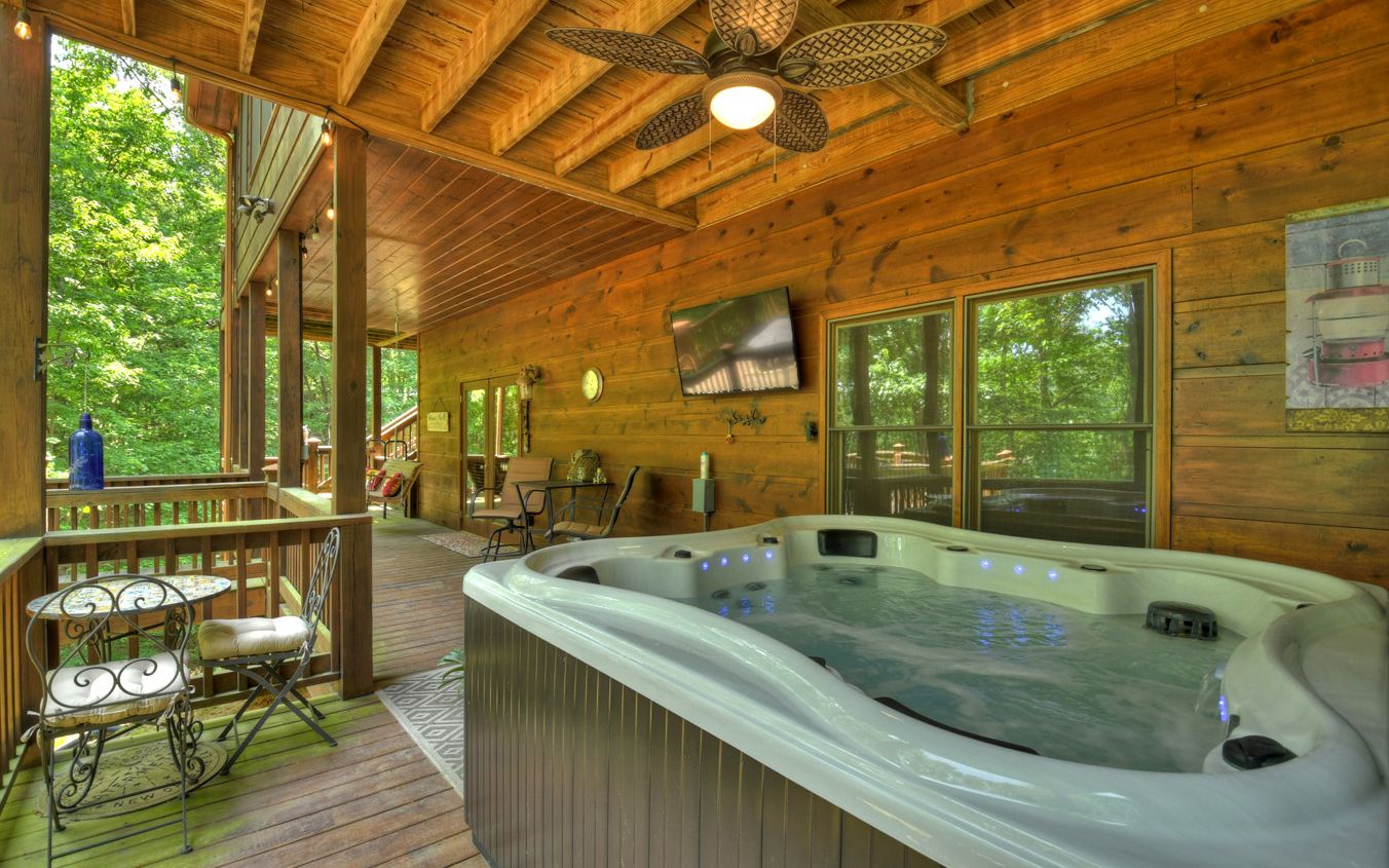 284 Vista Chalet Drive