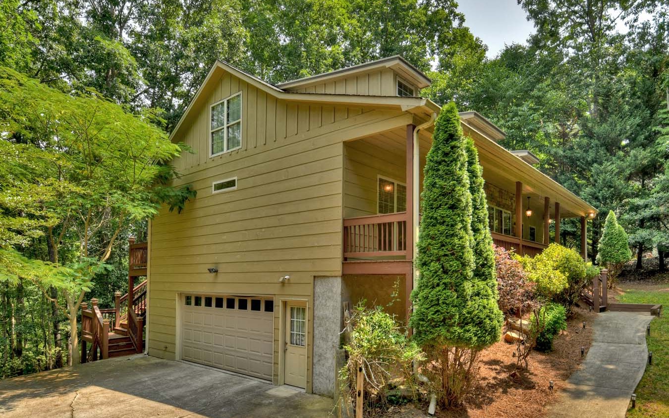 172 N Crestview Drive