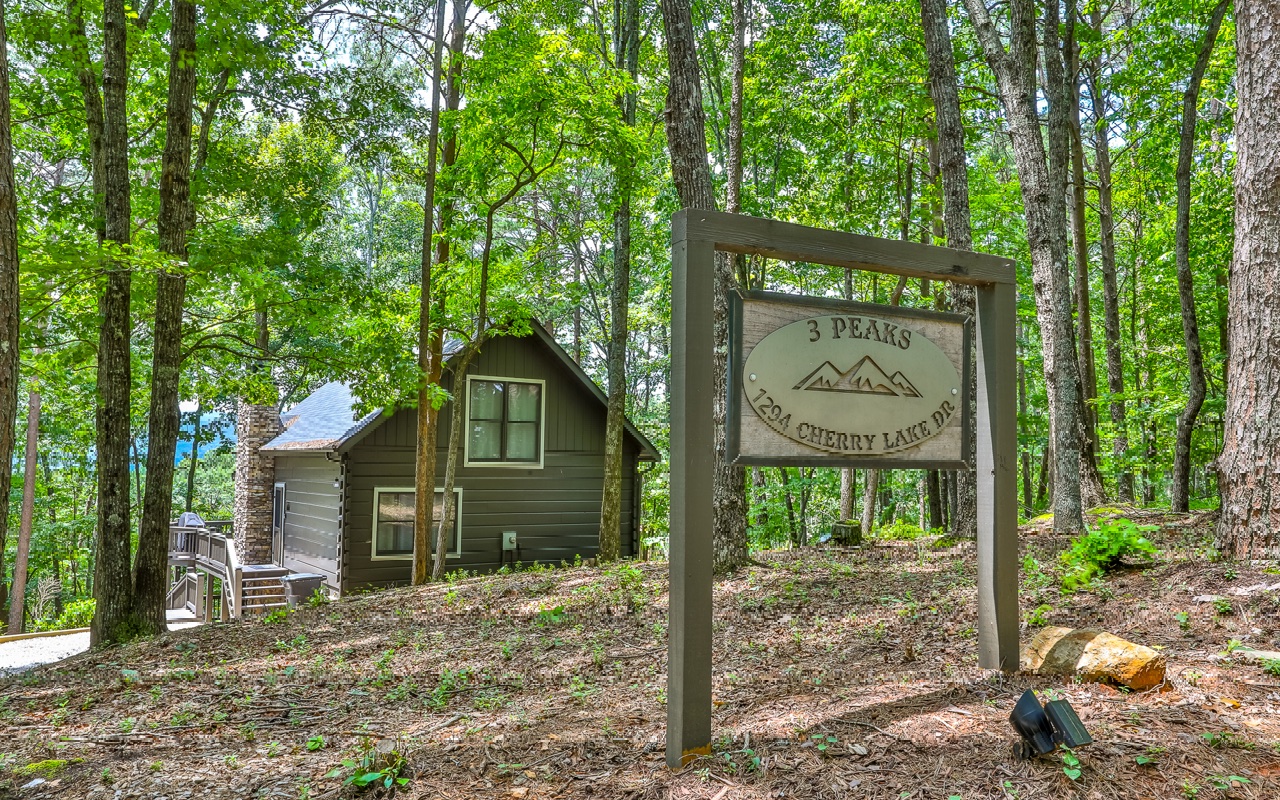 1294 Cherry Lake Drive