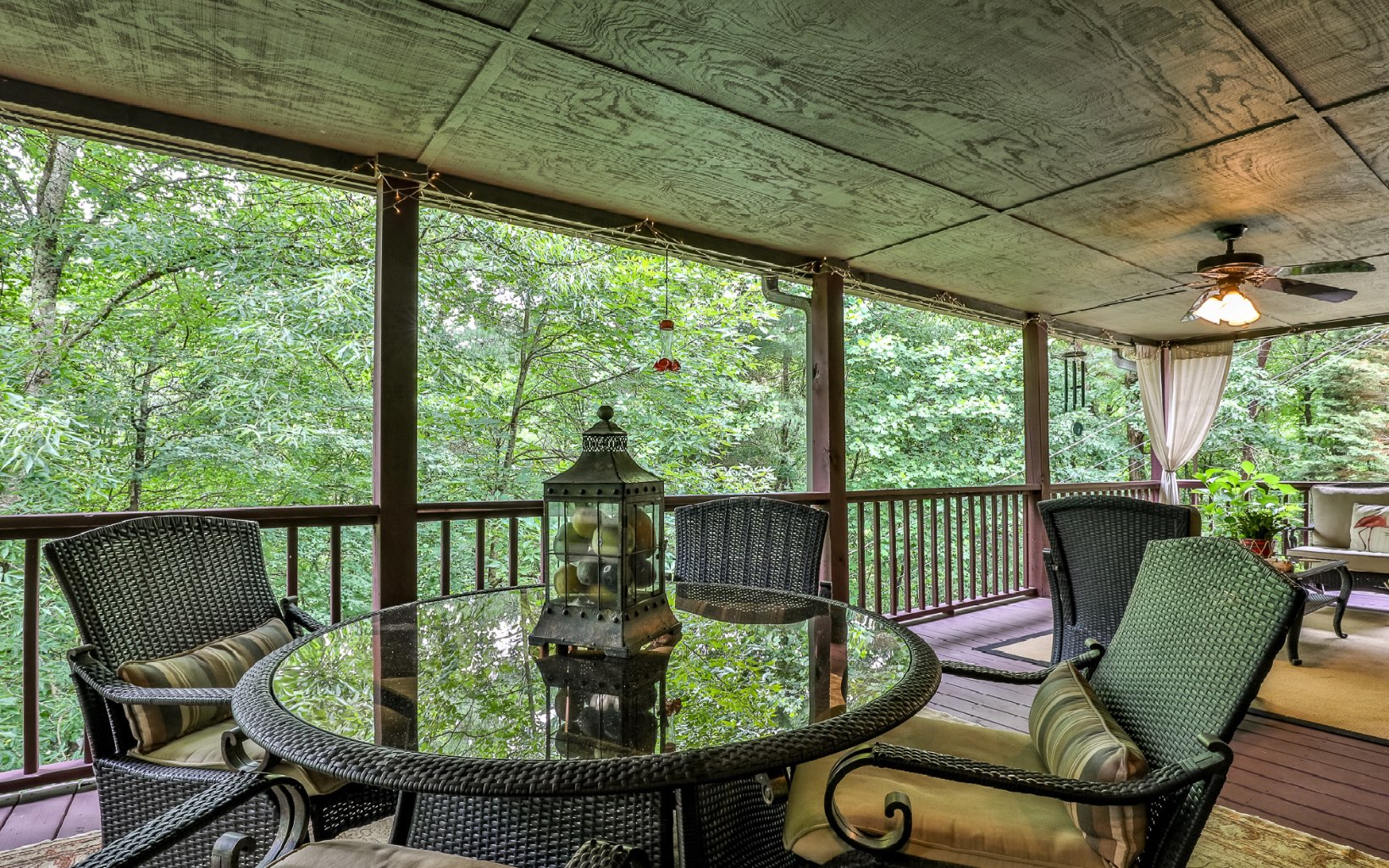 148 Poolside Court