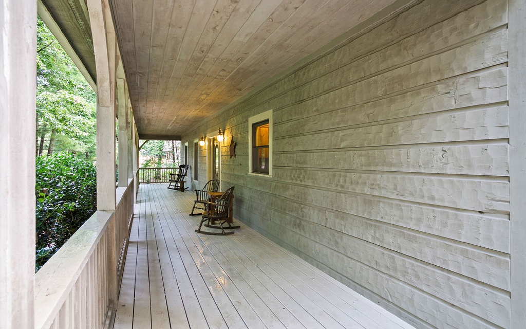 206 Merriam Drive