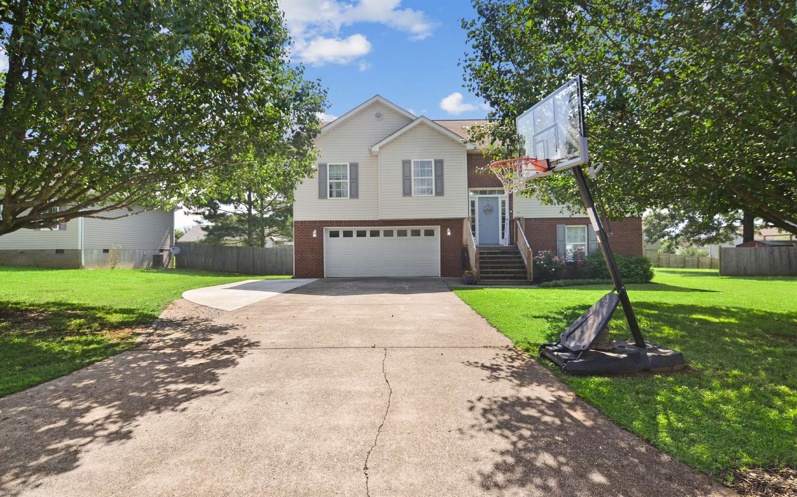 116 Elizabeth Way