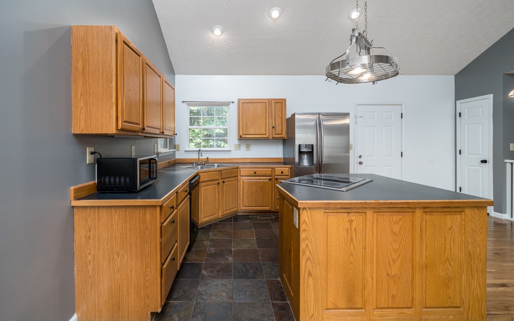 78 Country Hills Trail