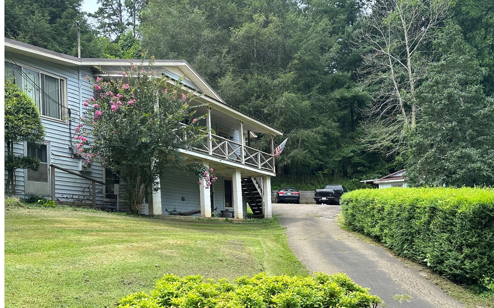 165 Ellington Road