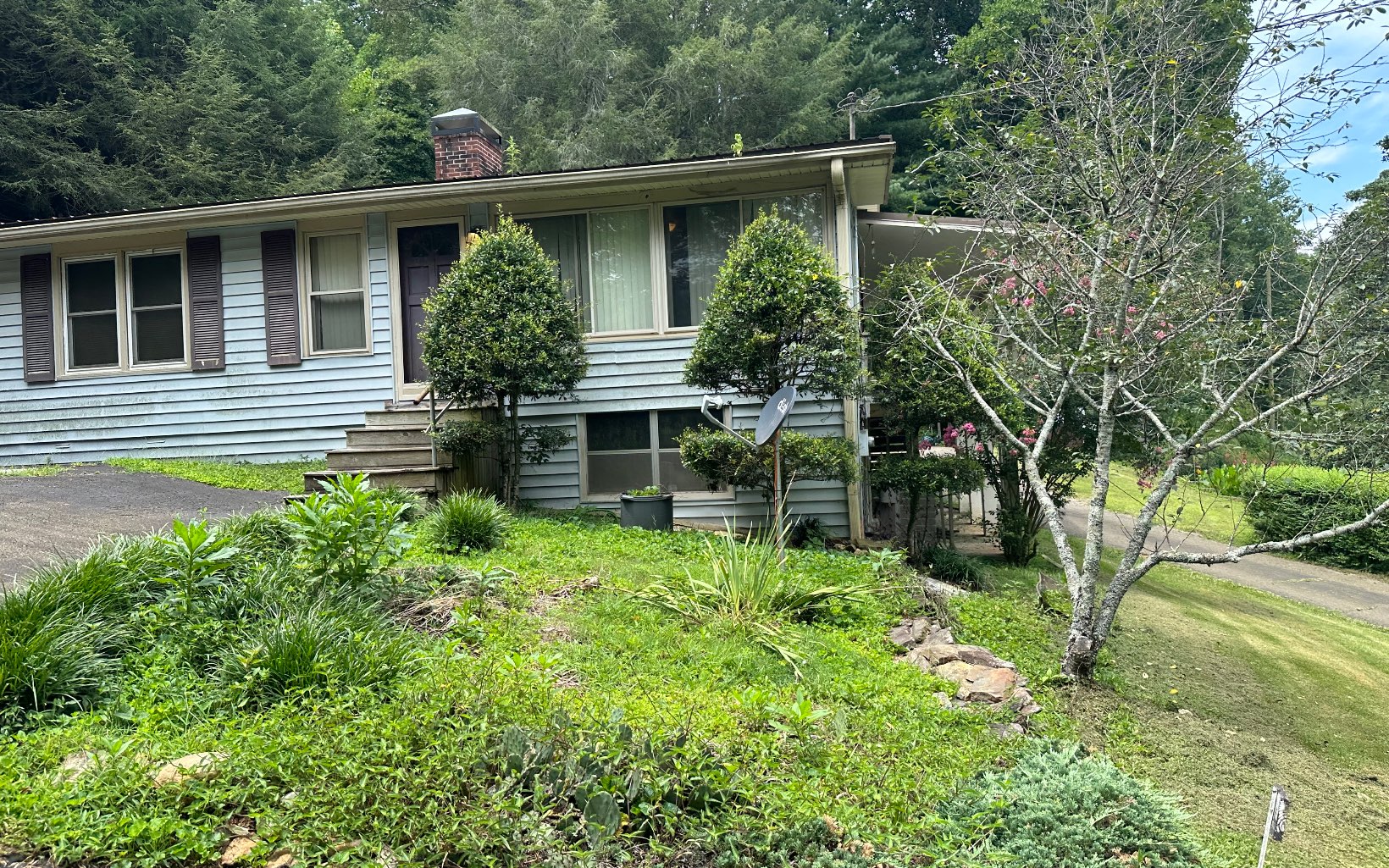 165 Ellington Road