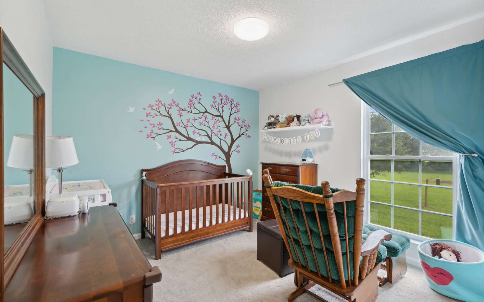352 Chandler's Ridge