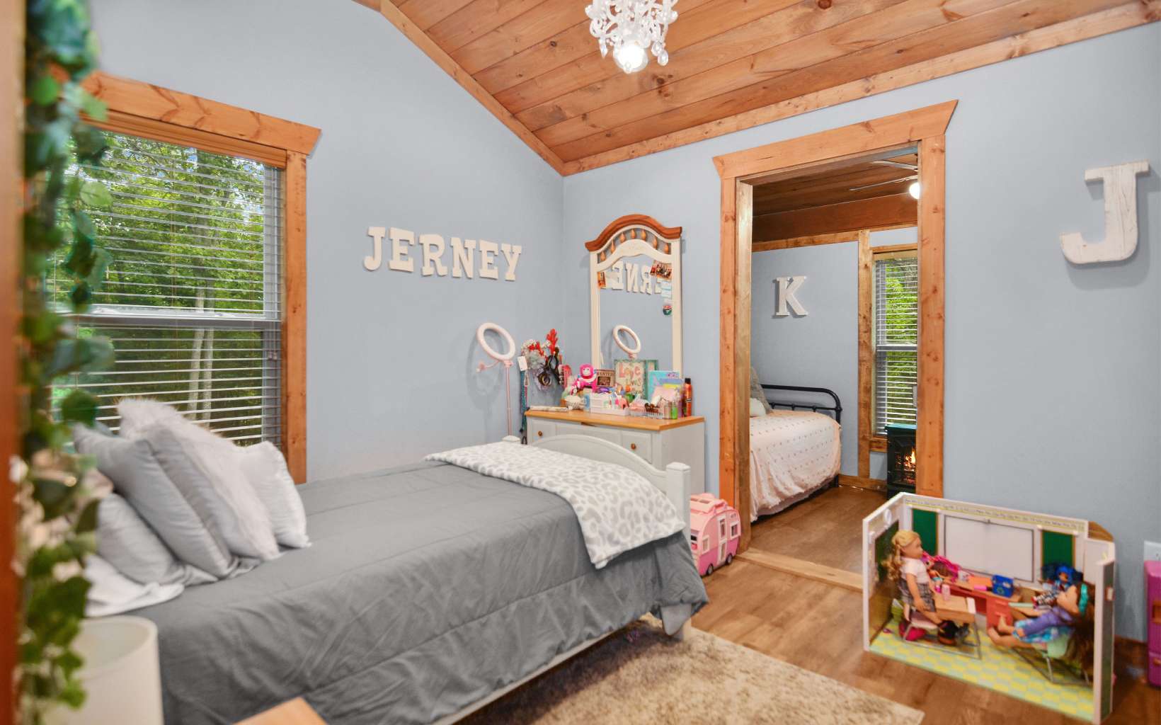 1819 Greenfield Road