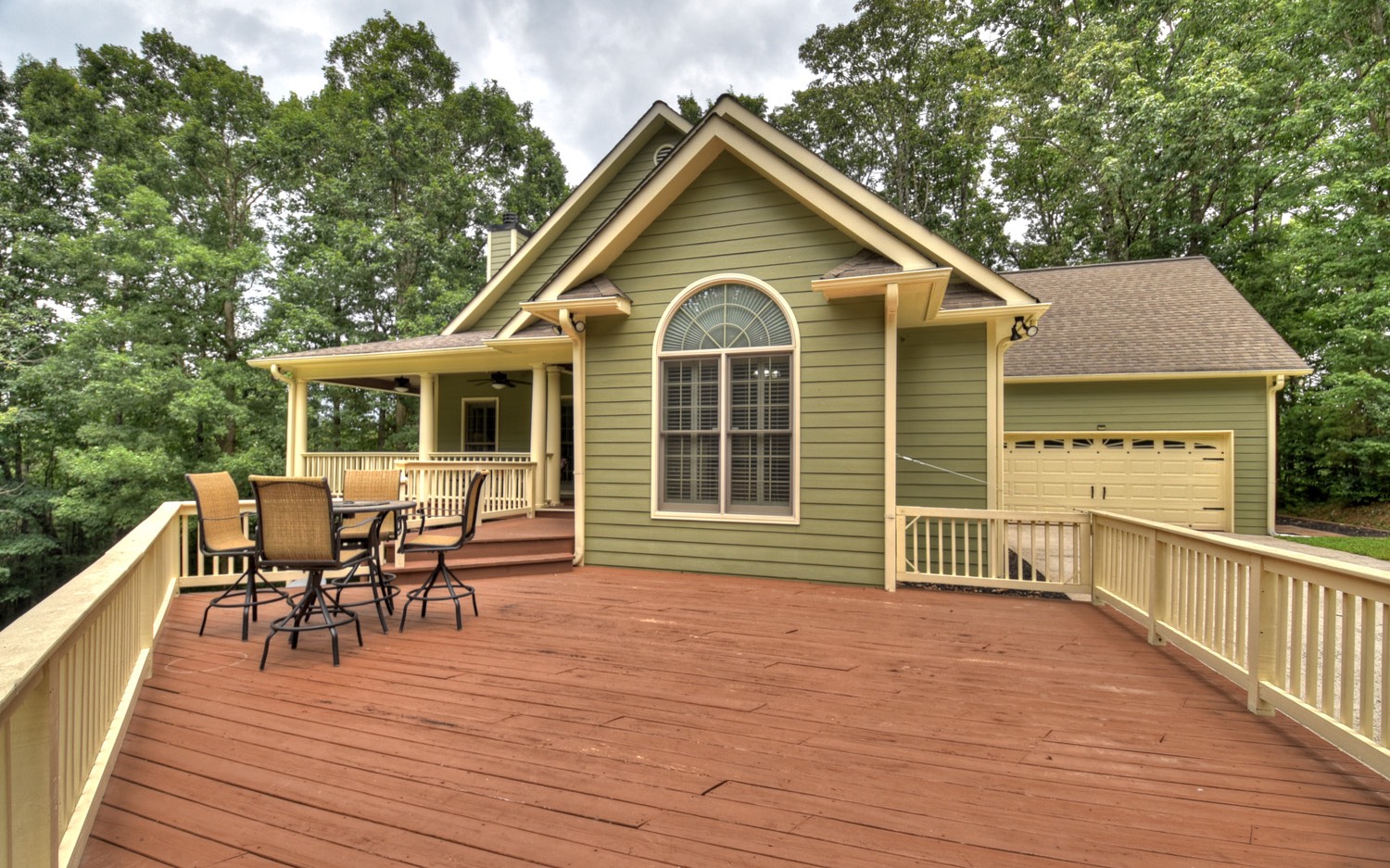 215 Fern Valley Road