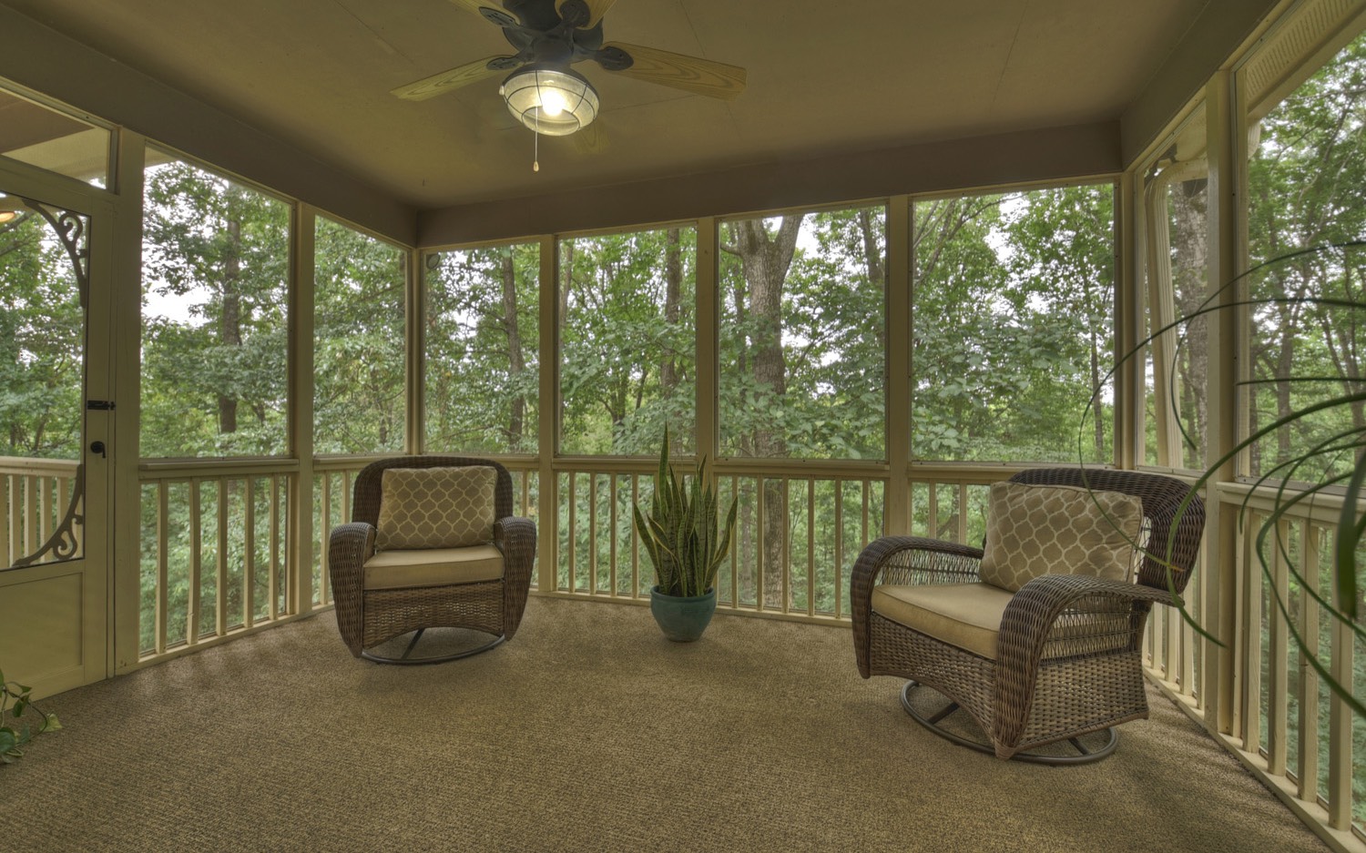 215 Fern Valley Road