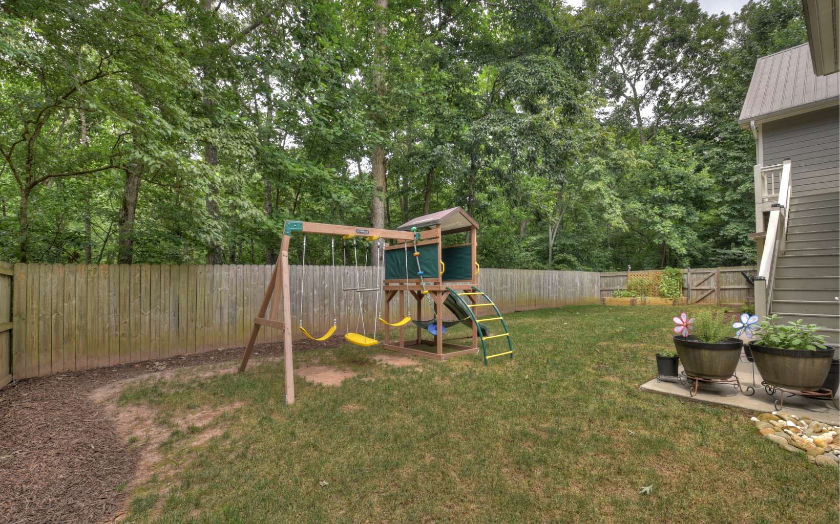 2541 Mountain Tops Road