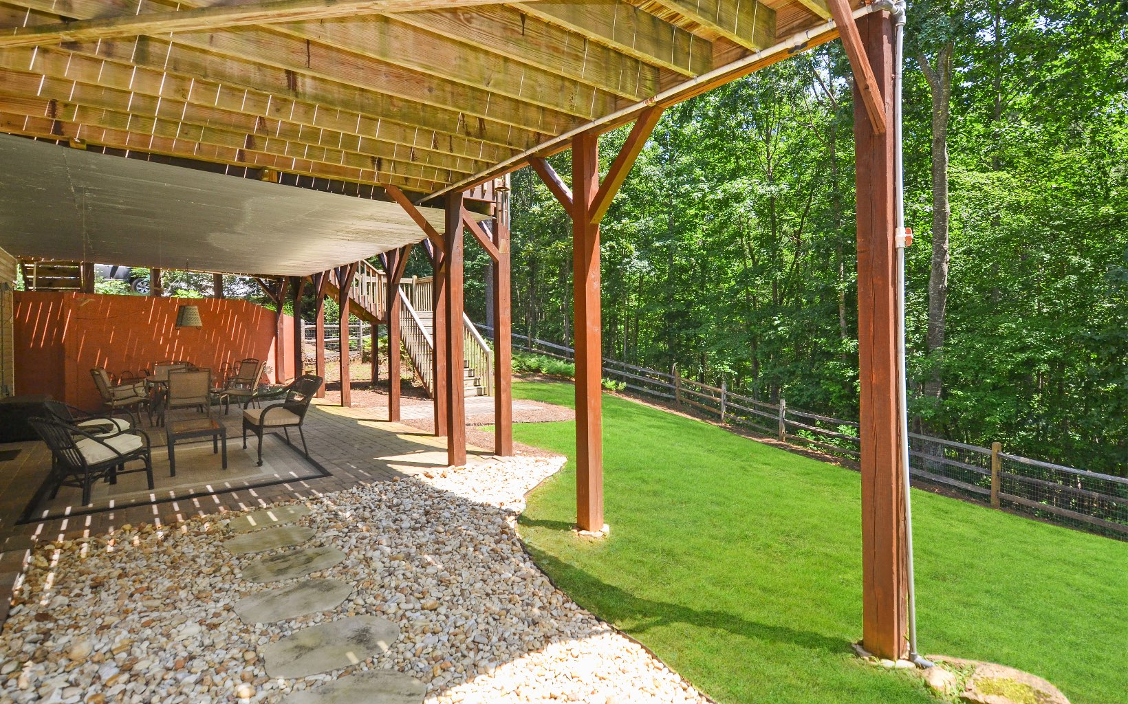 114 Hammond Drive