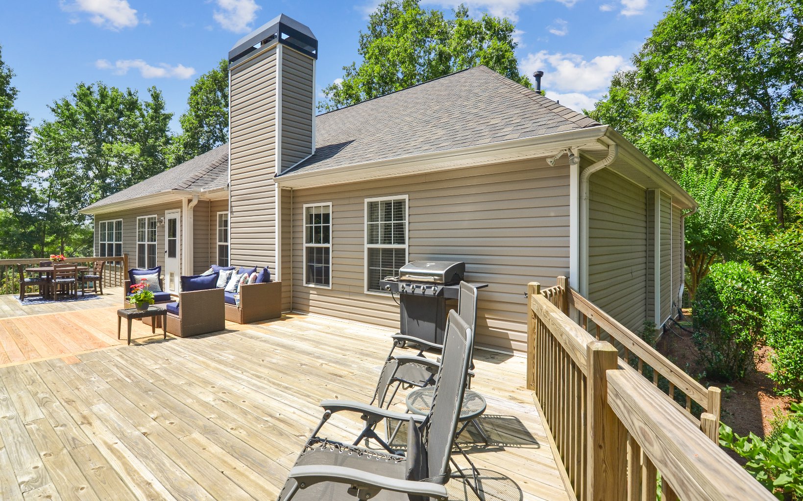114 Hammond Drive