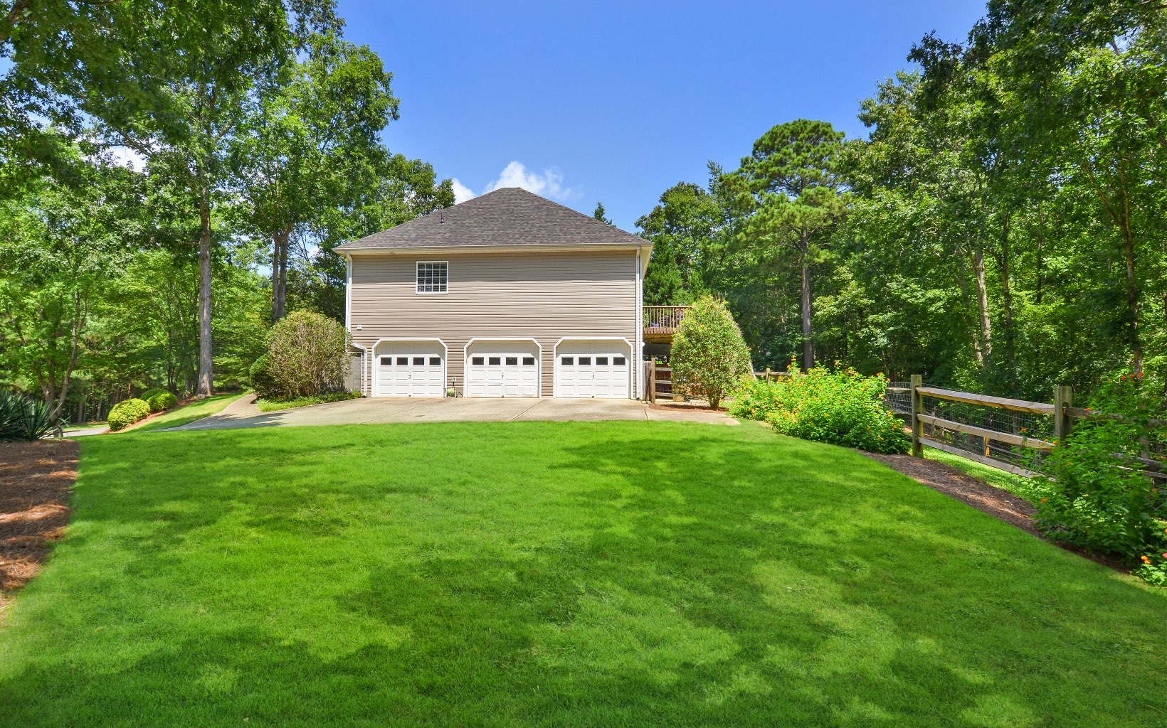 114 Hammond Drive