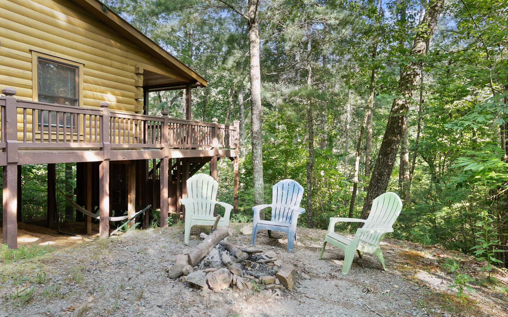 33 River Rock Road